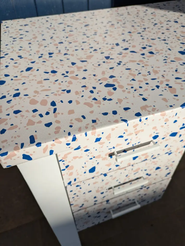 Terazzo Desk kid (7).webp