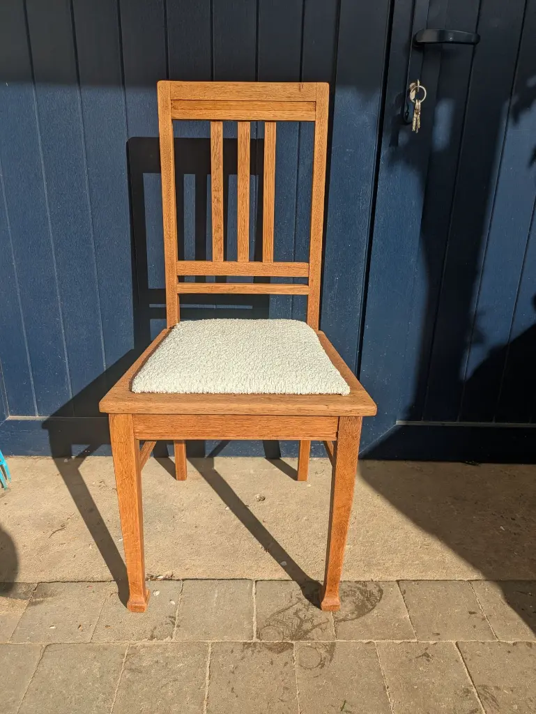 Chair refurbished (2).webp