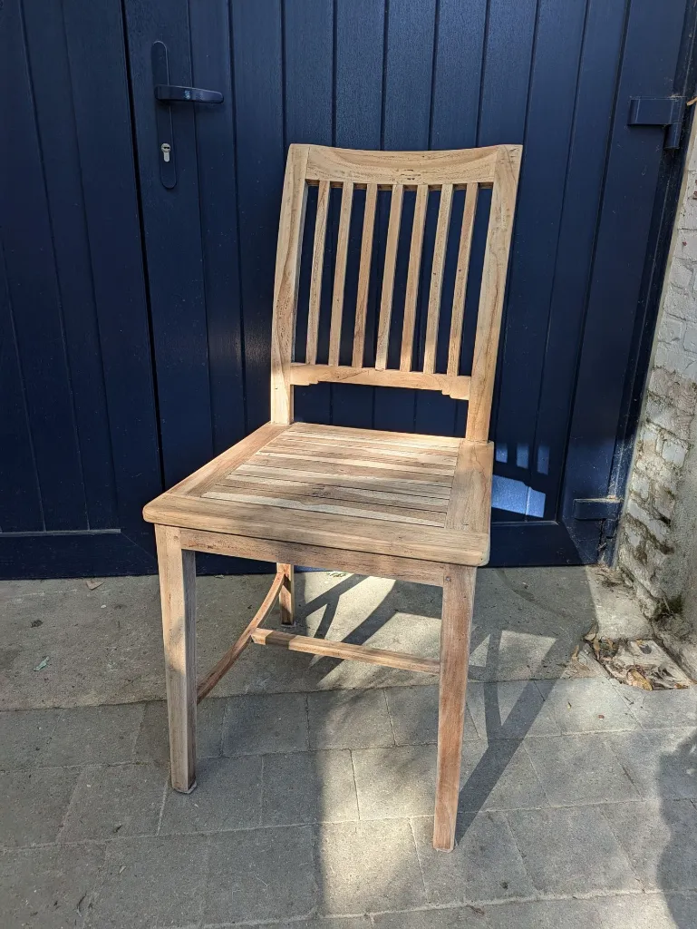 chair lightening (7).webp