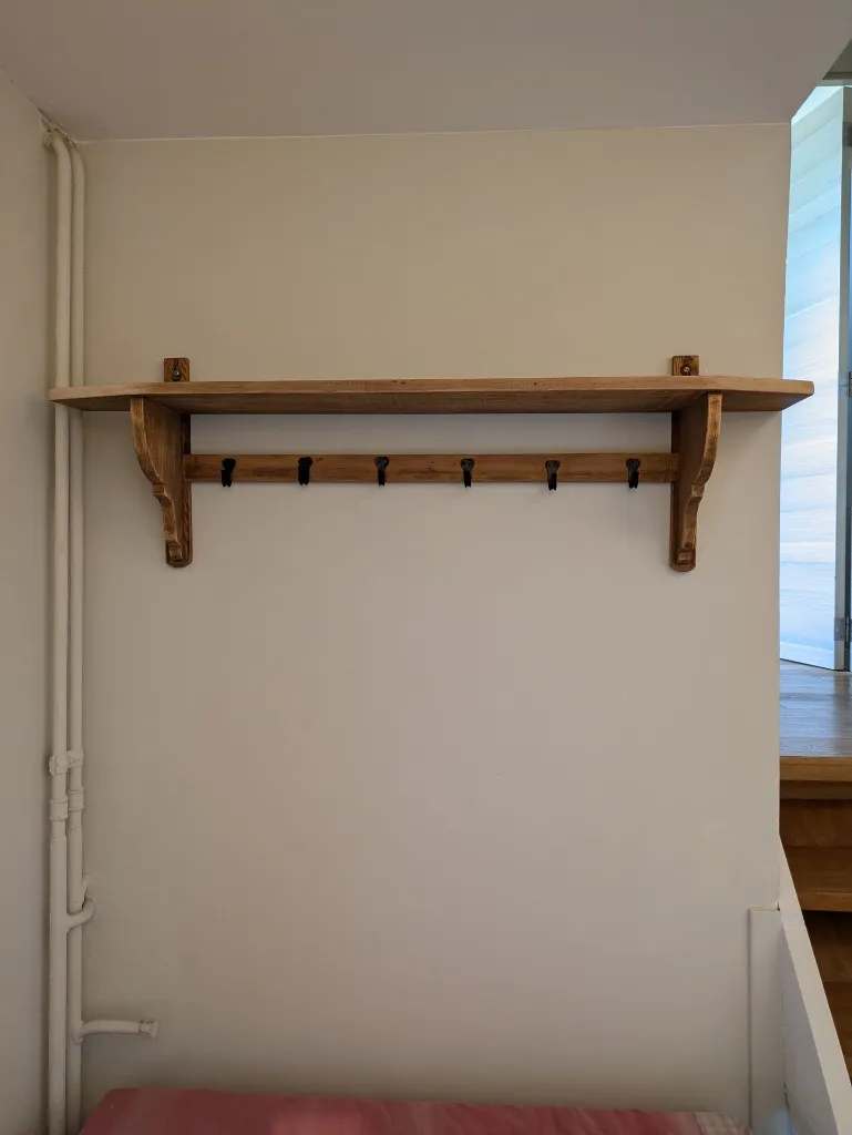 Porte manteau (4).webp