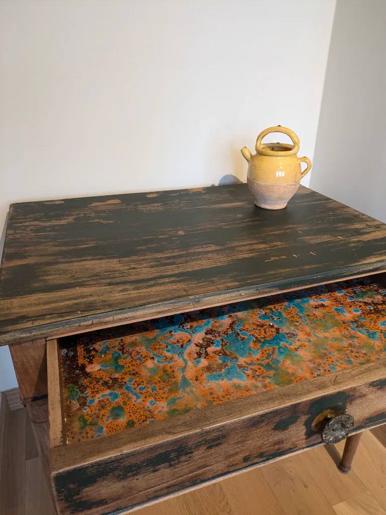 Green wood desk (13).webp
