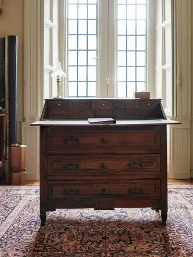 Secretary desk